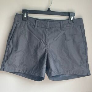 Nike Gray Bermudas Lightweight Casual Shorts - Size 4